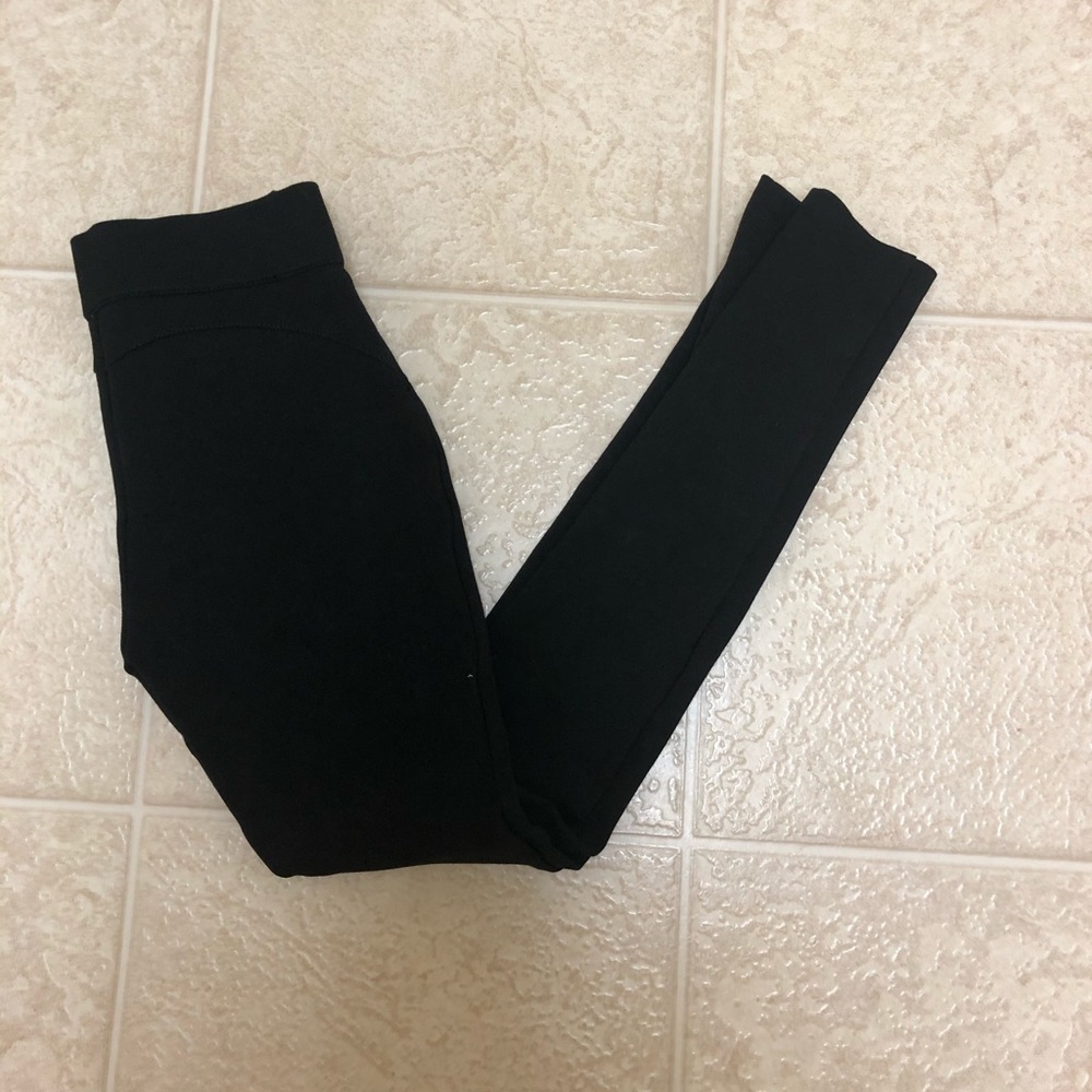 New WITHOUT TAGS. Xs. Zara basic trousers